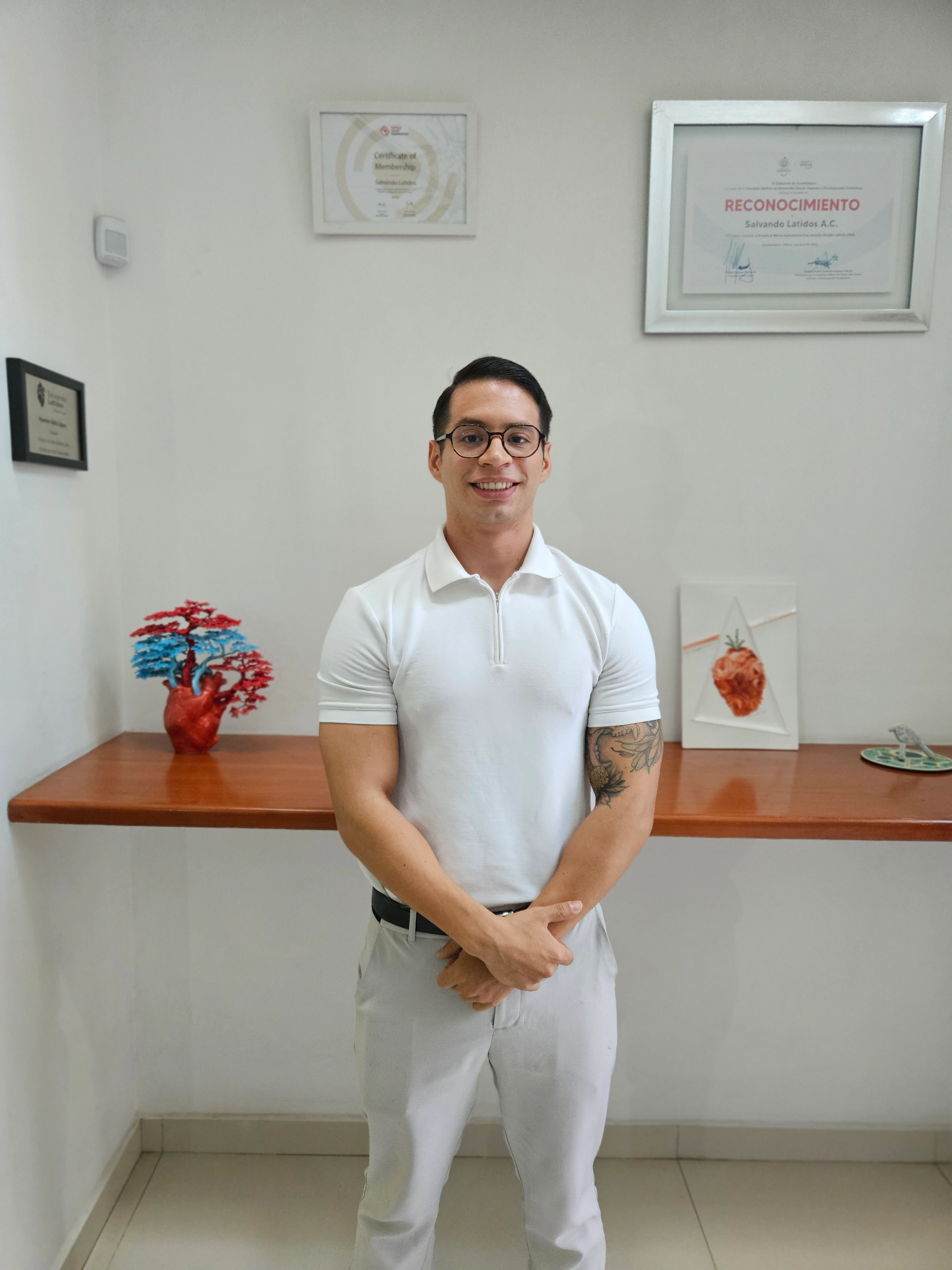 Dr. Emmanuel García